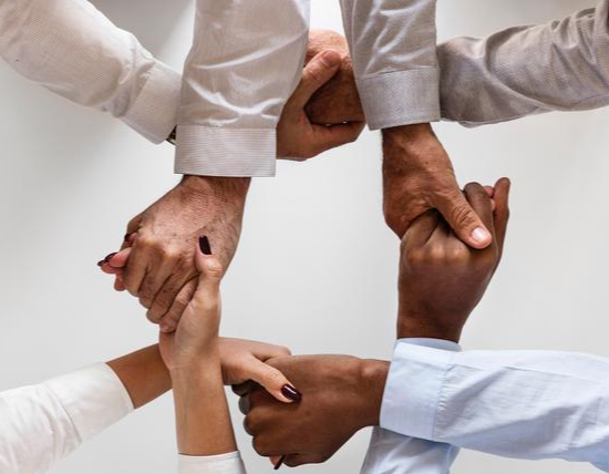 武汉启原之上智能改造方案在制造业产线中的落地路径与效益分析